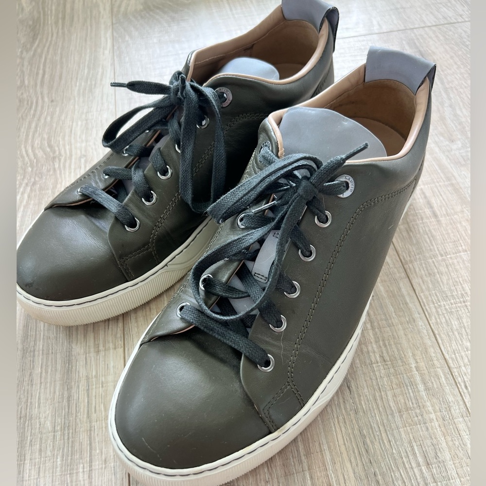 Lanvin Mens Sneaker with reflective tongue